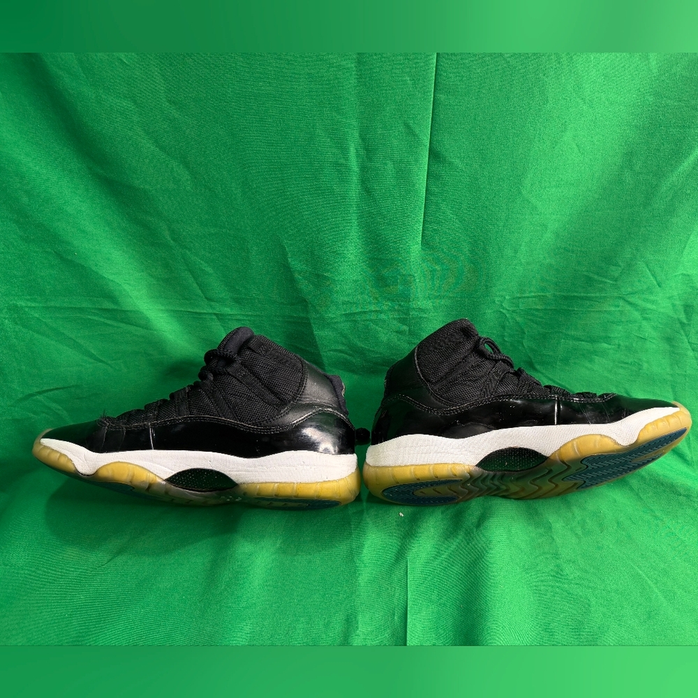 Jordan Kids Sneakers Black and White